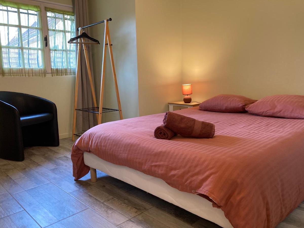 Calme Et Spacieux Pres Du Loing Et Du Centre Apartamento